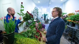 André Rieu buys Marjorie a Valentines gift [upl. by Steinman575]