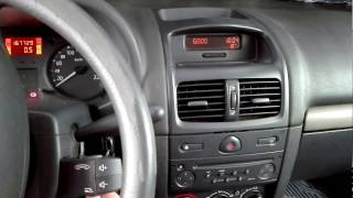 Insert radio code on Renault Clio 2 2004 [upl. by Vander]