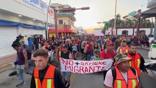 Hundreds of migrants start long walk to Mexicos border with US [upl. by Karim]