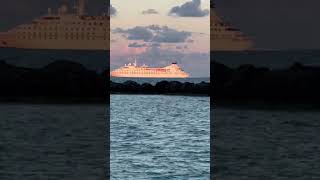 Cruise ship ❤️❤️bermudaisland touristdestination shortsvideo foryou [upl. by Adieno190]