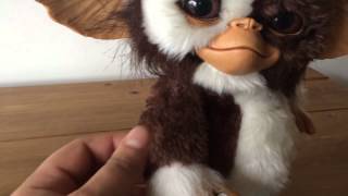 Medicom Gizmo and Neca Gremlin Lifesize 11 Replicas [upl. by Assirak]