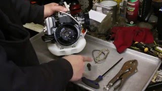 How to remove clutch on Echo SRM226 GT225 with common household tools [upl. by Valli501]