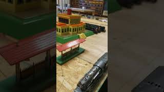 Lionel 259e Tinplate Steam Locomotive with 1689T Tender and Freight Train Set [upl. by Phenice818]