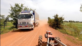 Using the Kubota RT 140 speed on gravel roads travels fast [upl. by Stets]