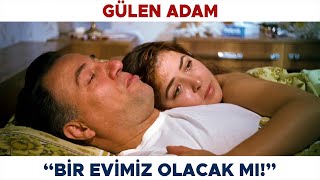 Gülen Adam Türk Filmi  Naciye ile Yusuf Evleniyor [upl. by Ehpotsirhc]