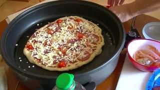 Tutorial  Pizza backen in der elektrischen Pfanne so gehts  Pfannenpizza [upl. by Ahsinev]