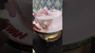 Tasty strobery 🍰🍰newcakedecoration cakelover [upl. by Ware]