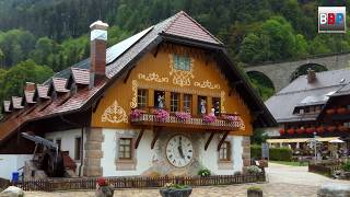 Worlds 2nd Largest Höllsteig Cuckoo Clock  Kuckucksuhr Hofgut Sternen Breitnau 2018 [upl. by Dusen]