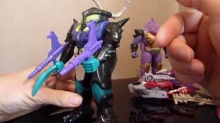 Transformers G1 BUGLY  FINBACK and IGUANUS Review [upl. by Andre]