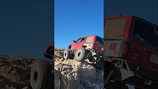 Homie testing his new xj Built jeep cherokee cherokeexj xj dana60 40s rockcrawler 4low [upl. by Lillith511]