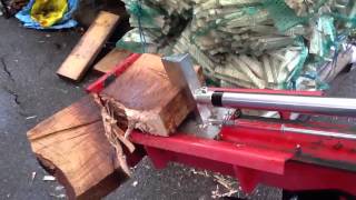 Fuelwood WL10 multipla log splitter [upl. by Tailor31]