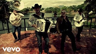 Calibre 50  Qué Tiene De Malo ft El Komander [upl. by Hermes925]