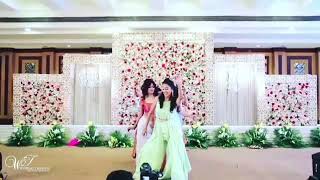 Bridesmaids beautifully dances on quotTareefanquot song at Sangeet Ceremony of her Bride to be friend 💕 [upl. by Nnaed]