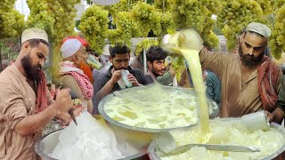 Most Famous Grapes Juice Making  Ice Cream Grape Juice Making  Street Food Karachi  Wahjoc Food [upl. by Ecyned]