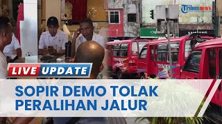 Ogah Kena Macet Puluhan Sopir Angkot di Kota Ambon Tolak Kebijakan Peralihan Jalur [upl. by Nylatsyrk913]