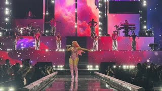 Nicki Minaj  Starships  Live from The Pink Friday 2 Tour at The Barclays Center [upl. by Doscher]