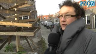 Kerstboom van sloophout in Middelburg [upl. by Nodlehs]