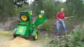 Red Roo CMS100 mulcher chipper shredder  BEST WATCHED RED ROO VIDEO [upl. by Trah574]