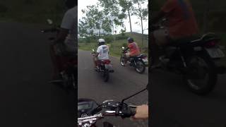 ESSE DUELO TITAN CARBURADA SAI NA FRENTE motorcycle matheuslopesdapop100 [upl. by Awjan]