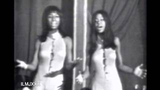 THE FLIRTATIONS  SOMEONE OUT THERE LIVE FRENCH TV 1968 [upl. by Nylkaj920]