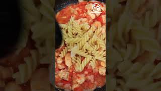 PASTA CON POLLO [upl. by Atnwahsal]