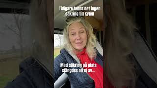 Tack för alla goda tips 👍🥰 12 v är igång igen Tacksam för värme igen husbil [upl. by Sophronia715]