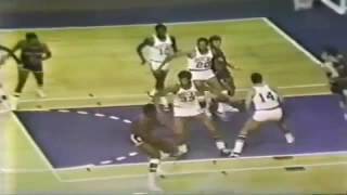 Willis Reed 34pts vs Kareem AbdulJabbar Highlights [upl. by Siblee]