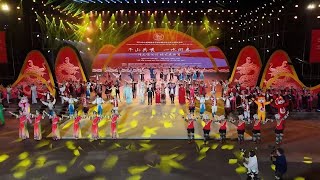 China Vietnam hold grand gala to welcome Lunar New Year [upl. by Kreegar]