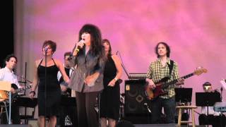 Ronnie Spector  Baby I Love You [upl. by Keung]