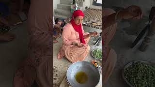 Desi Style Mein bhindi villagefood villagekitchen sunilpalvlogs [upl. by Elpmid]