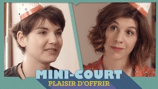 Plaisir doffrir feat Eleonore Costes  Minicourt [upl. by Nada]