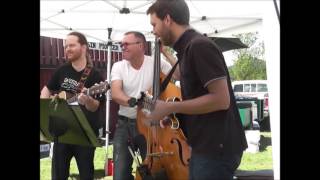 Mike Josh amp Jim  quotIf I Losequot  Metchosin Farmers Market  June 2 2013 [upl. by Brockie]