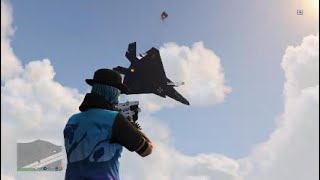 Raiju F160 Vs Railgun Gta Online [upl. by Chris]