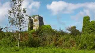 Unheimliche Burgruine Trémazan  Scary Ruins quotTrémazanquot abandoned castle Bretagne  Brittany [upl. by Palmer]