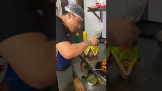 Hardworking bhaiya making chicken hai in mumbai😱 bollywood food foodieindia vashi navimumbai [upl. by Cnahc]