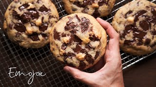 The Best Soft Chocolate Chip Cookies Recipe  Emojoie [upl. by Atiuqnahs847]