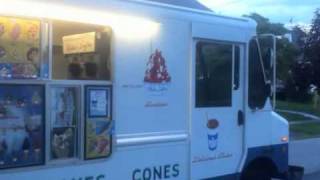 Here comes Mister Softee [upl. by Hoeg]