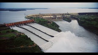 Cena rara veja a abertura das 14 comportas da Usina de Itaipu [upl. by Mady]