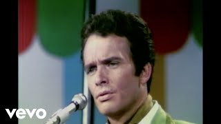 Merle Haggard  Mama Tried Live [upl. by Lanuk824]