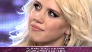 Showmatch 2011  Wanda Nara embarazada y rodeada de fans [upl. by Rabi838]