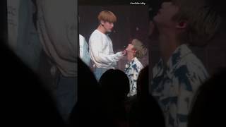 181005 MONSTA X World Tour From Zero WONHO HYUNGWON moment [upl. by Niarda]