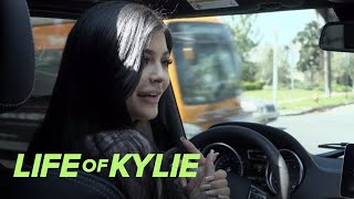 Kylie Jenner Reflects on Therapy Session  Life of Kylie  E [upl. by Deryl]