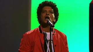 Bruno Mars  Finesse LiveAtTheApollo 2017 [upl. by Tamberg]