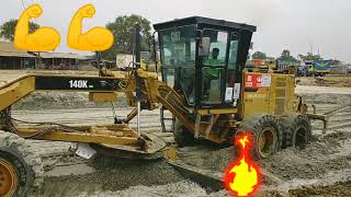 Cat grader 140k failed on road powerful grader cat 140k grader roller motorgrader excavator [upl. by Kimitri]