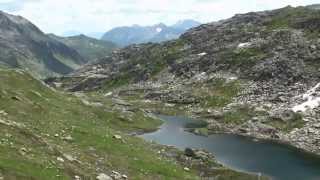 Wandelen langs bergmeren in Zwitserland [upl. by Nataline]