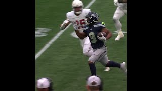 Kenneth Walker catches for a 18yard Gain vs Arizona Cardinals [upl. by Alger]