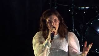 Lorde  Liability  Reprise w full speech  Live  Palladium Cologne  102017 [upl. by Naujat861]