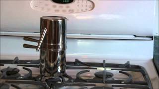 How To Use A Neapolitan Coffee Brewer [upl. by Eerrehs]