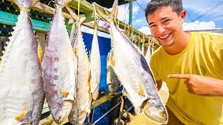 Malaysian Street Food in Borneo SEAFOOD Bak Kuh Teh Youve NEVER SEEN This Before [upl. by Assillam]