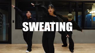 ALEWYA  SWEATING  hipe choreography [upl. by Harmonia]